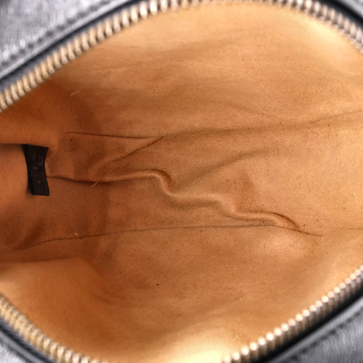 GG Marmont Round Shoulder Bag Matelasse Leather Mini - Deep Luxury