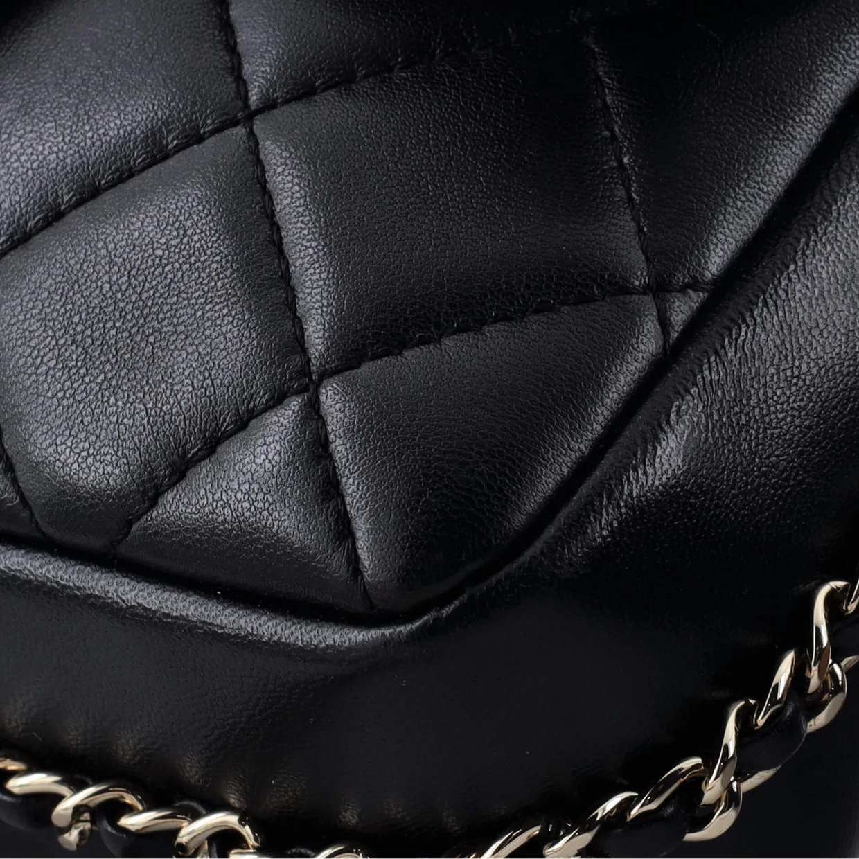 My Precious Pearls Chain Flap Bag Quilted Lambskin Medium - Deep Luxury