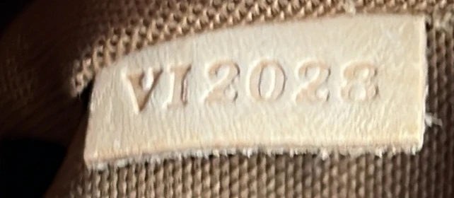 Tivoli Handbag Monogram Canvas PM - Deep Luxury