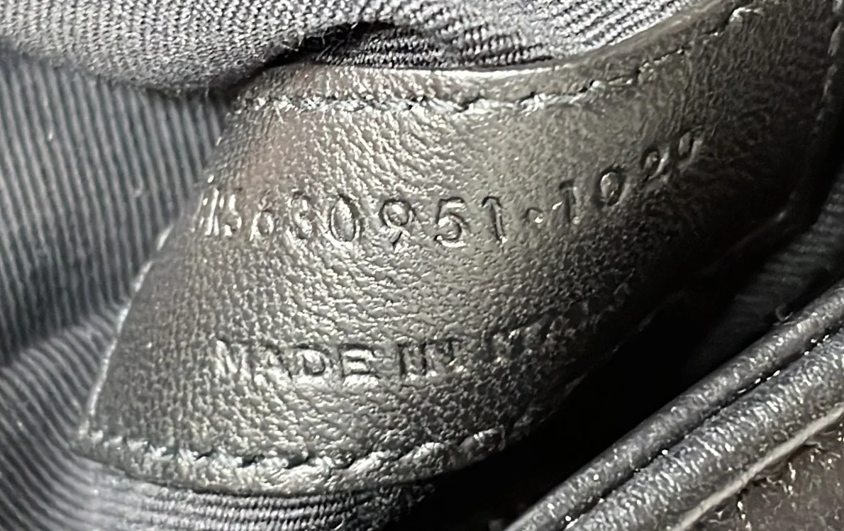 Loulou Shoulder Bag Matelasse Chevron Leather Toy - Deep Luxury