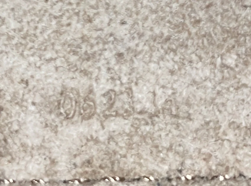 Pebble Bucket Bag Leather - Deep Luxury