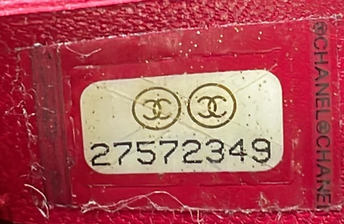 Gabrielle Hobo Quilted Aged Calfskin Medium - Deep Luxury