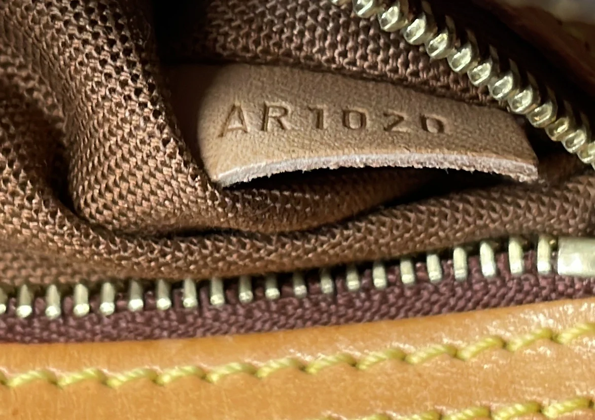 Trotteur Handbag Monogram Canvas - Deep Luxury