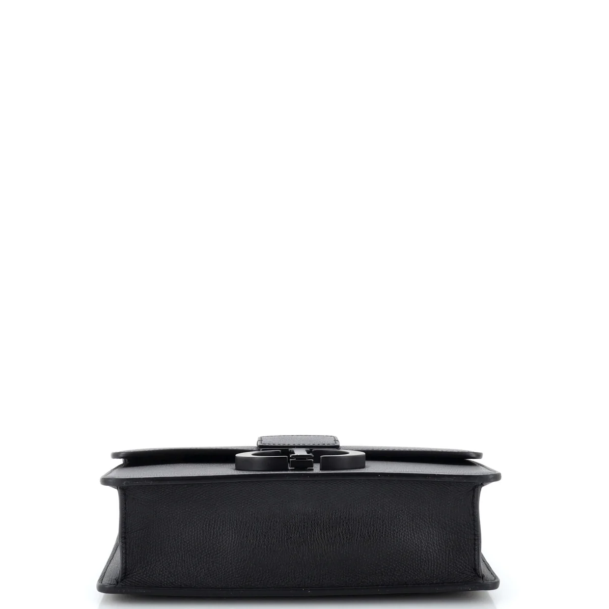 Ultra Matte 30 Montaigne Flap Bag Leather - Deep Luxury