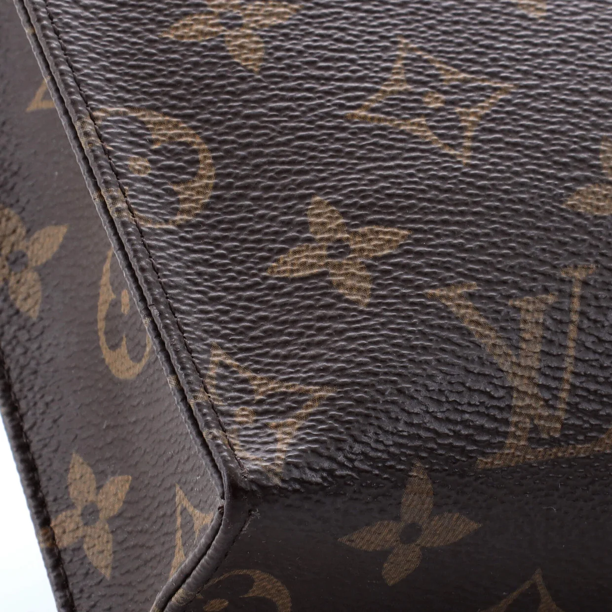Toiletry Pouch Monogram Canvas 26 - Deep Luxury