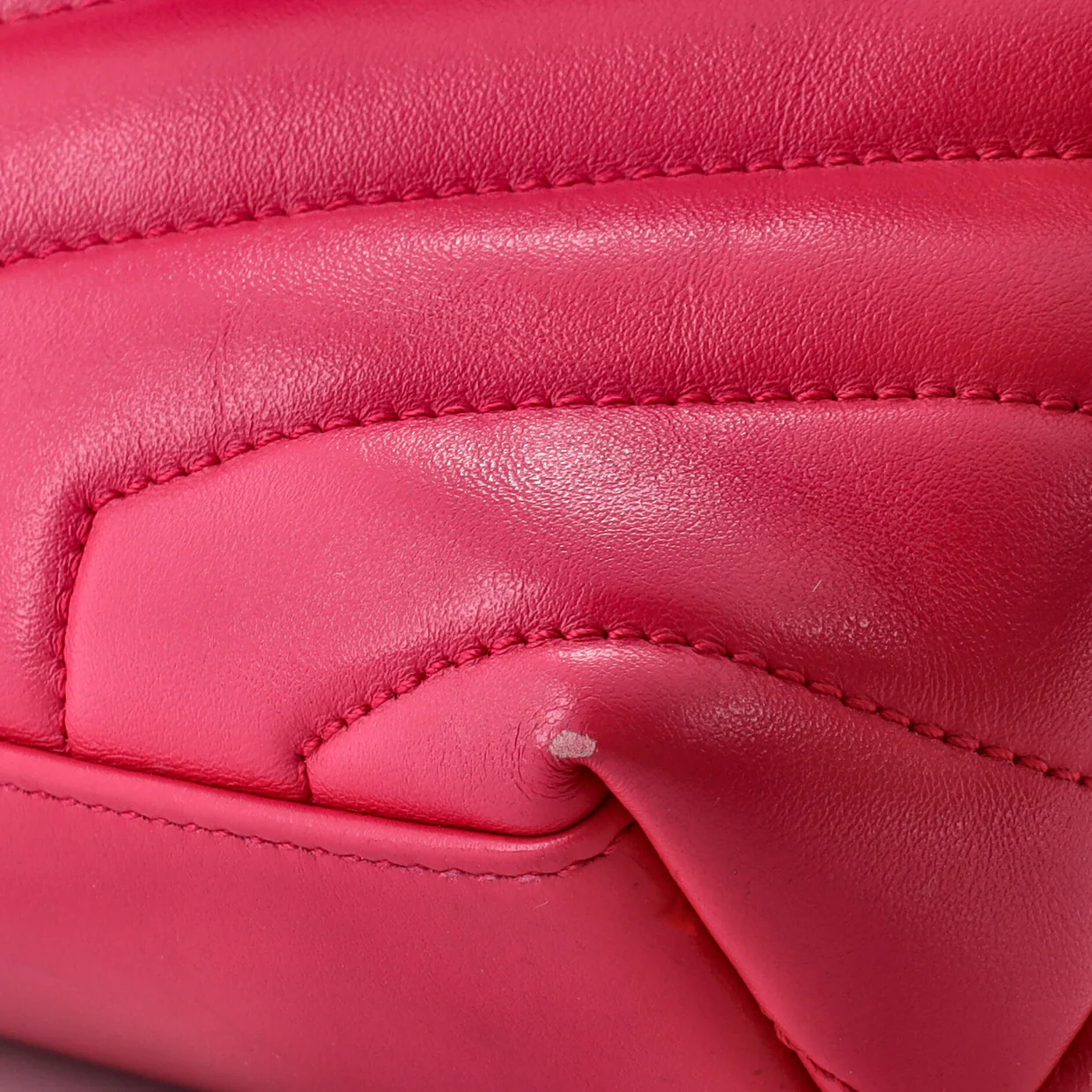 Loulou Shoulder Bag Matelasse Chevron Leather Small - Deep Luxury