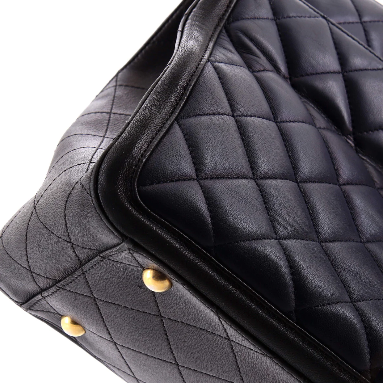 Elegant CC Tote Quilted Lambskin Large - Deep Luxury