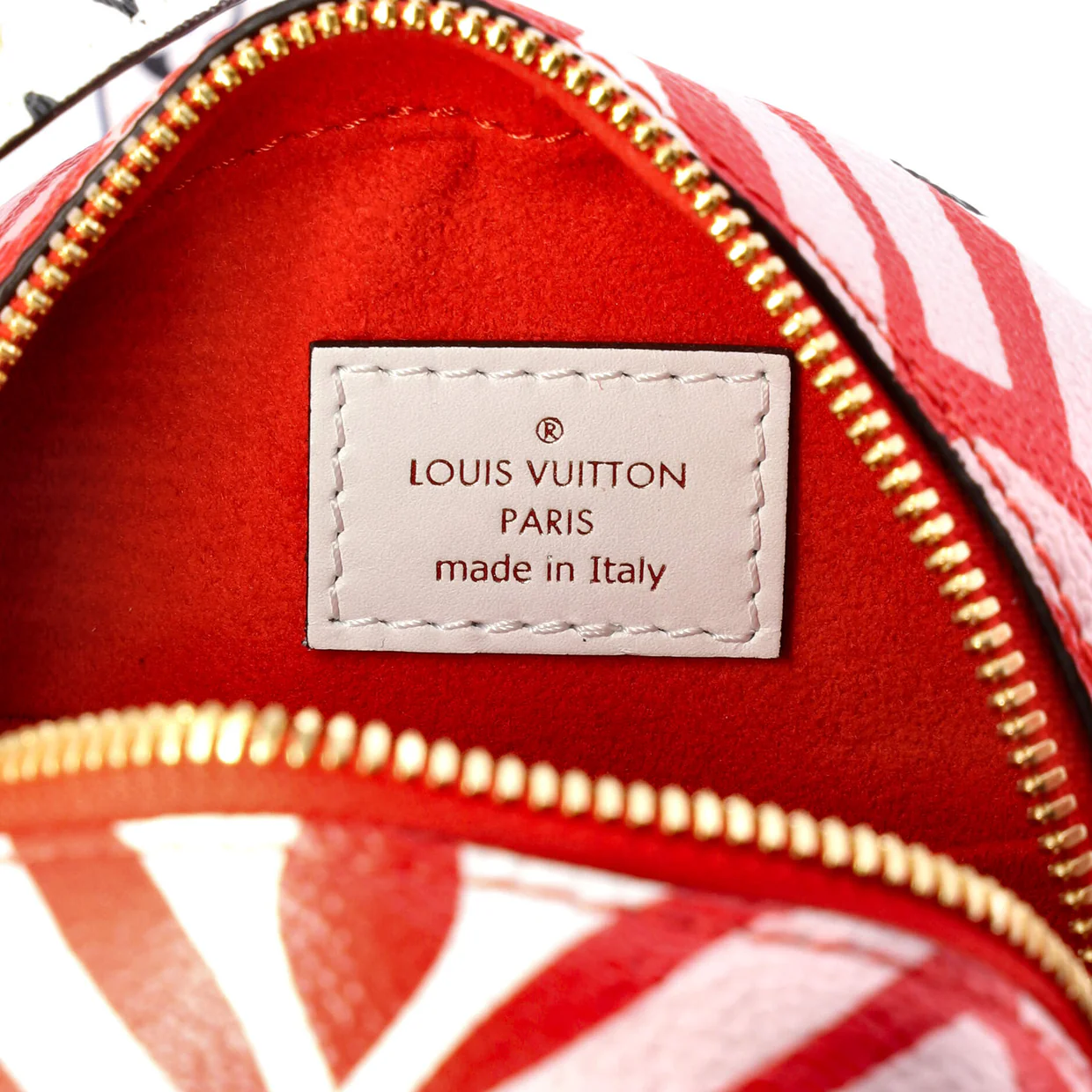 Boite Chapeau Souple Bag Limited Edition Crafty Monogram Giant PM - Deep Luxury