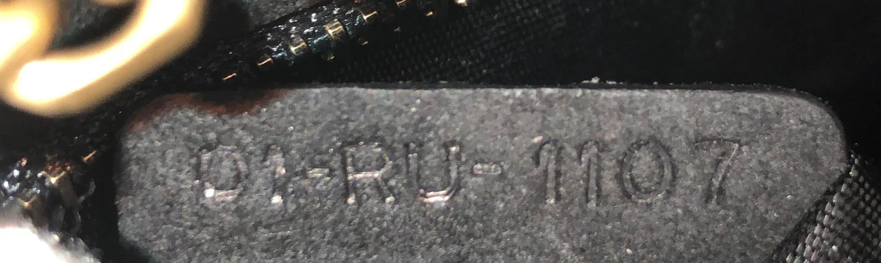 J'adior Camera Bag Leather - Deep Luxury