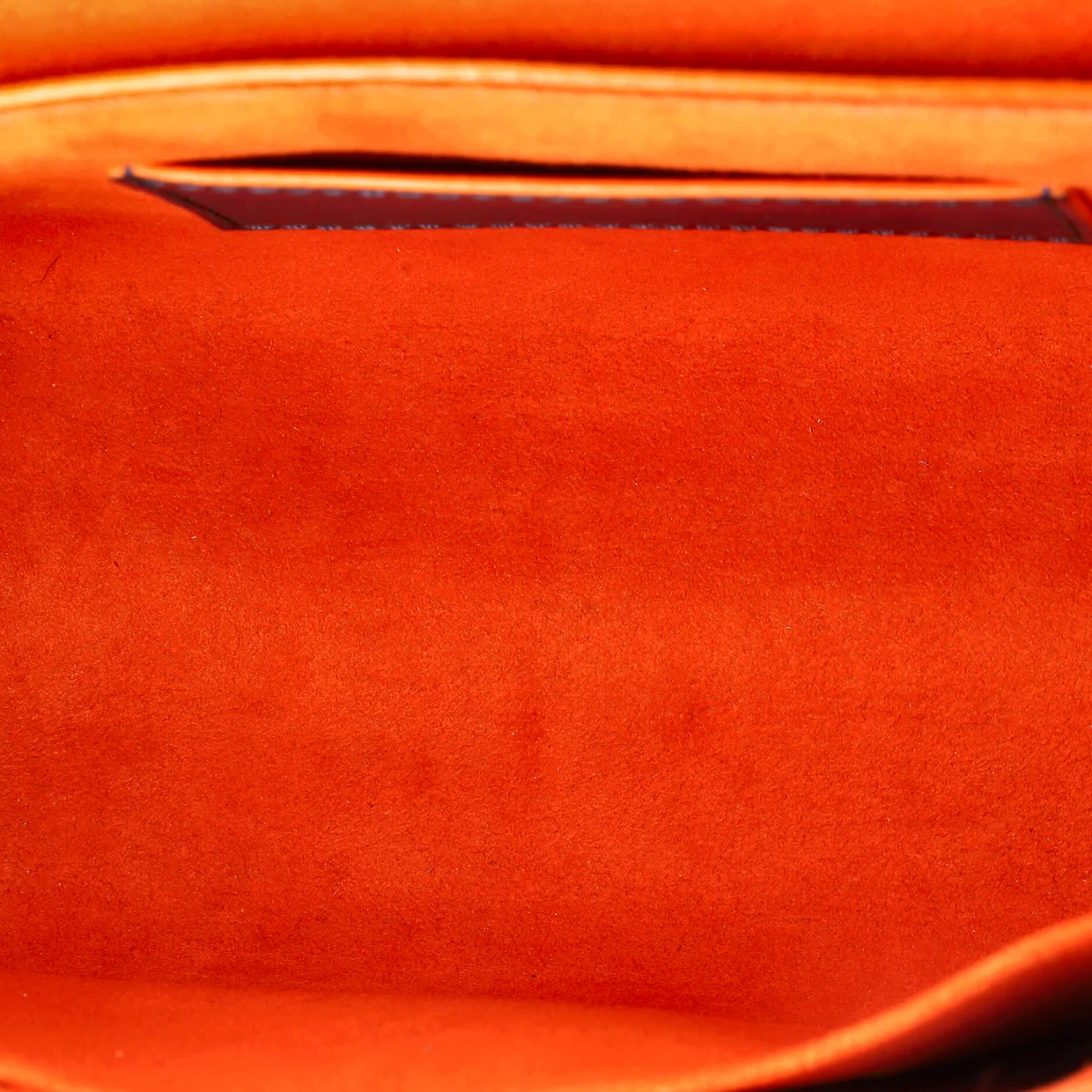 Twist Handbag Epi Leather MM - Deep Luxury