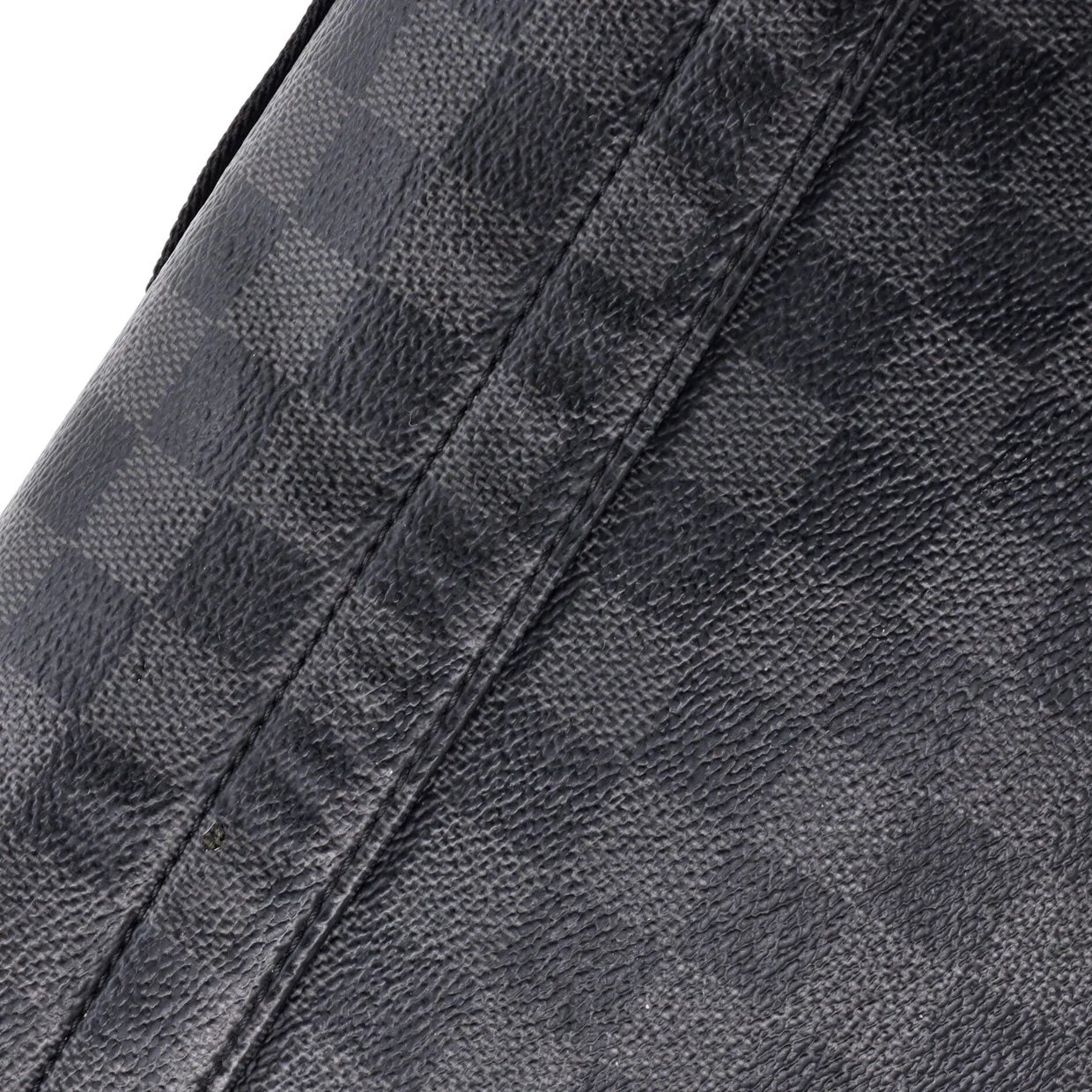 District NM Messenger Bag Damier Graphite PM - Deep Luxury