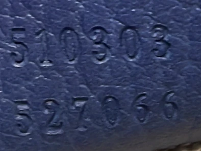 Interlocking Shoulder Bag Leather Medium - Deep Luxury