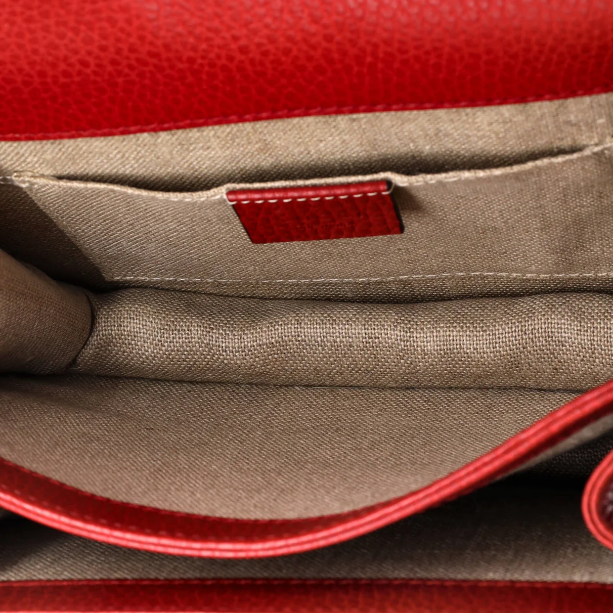 Interlocking Shoulder Bag Leather Small - Deep Luxury