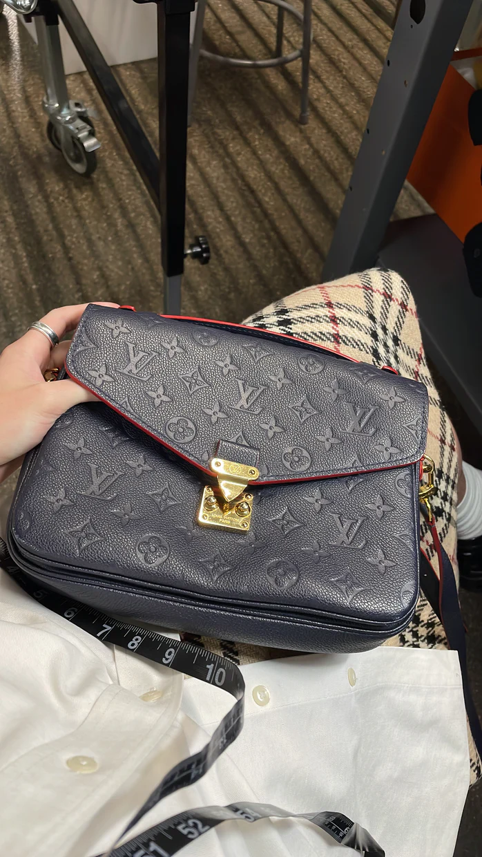 Pochette Metis Monogram Empreinte Leather - Deep Luxury