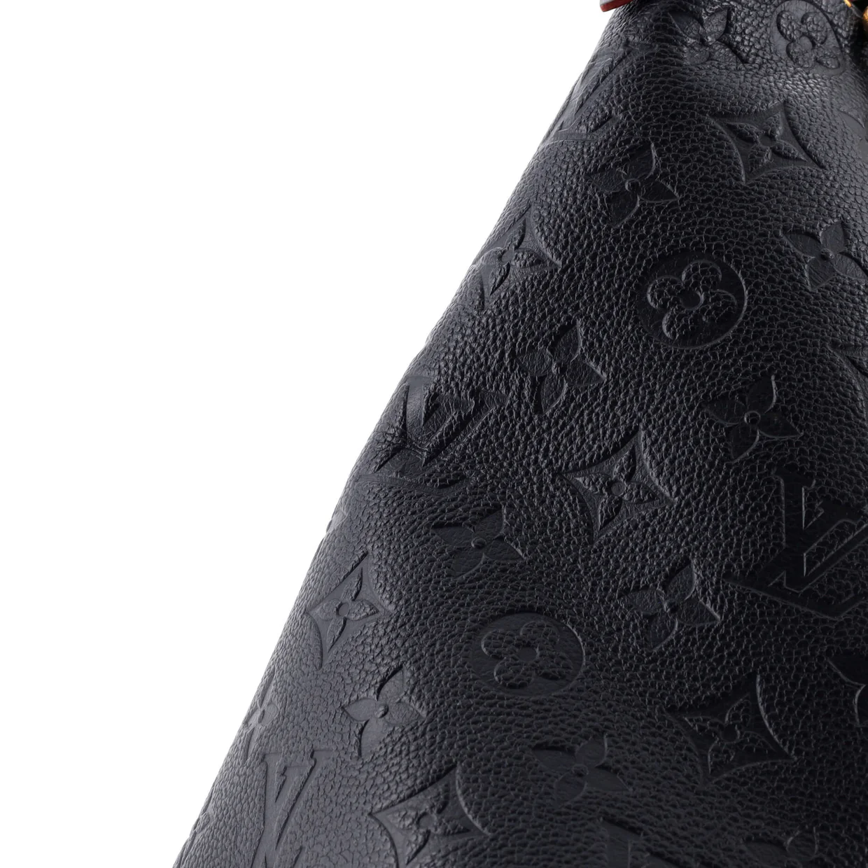 V Tote Monogram Empreinte Leather MM - Deep Luxury