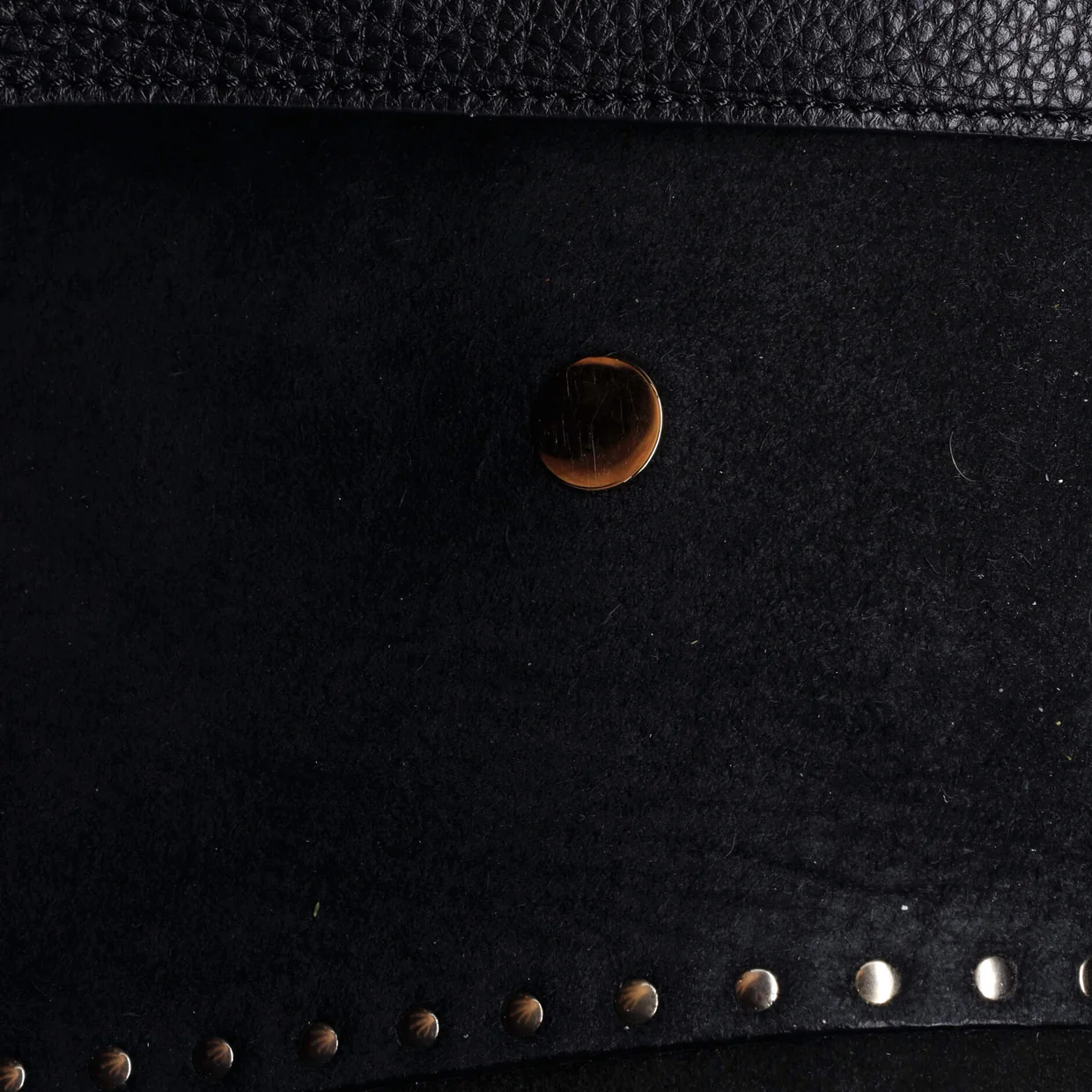 Rockstud Tote Pebbled Leather Medium - Deep Luxury