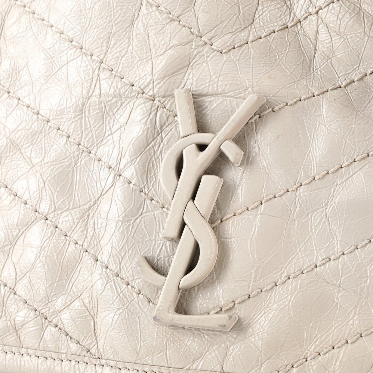 Niki Chain Flap Bag Matelasse Chevron Leather Medium - Deep Luxury