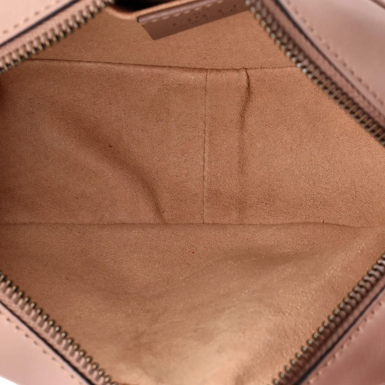 GG Marmont Shoulder Bag Matelasse Leather Mini - Deep Luxury