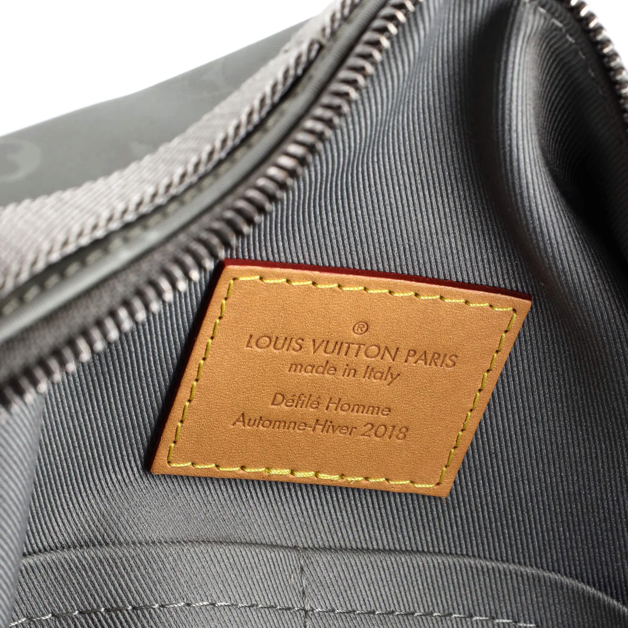 Messenger Bag Limited Edition Titanium Monogram Canvas PM - Deep Luxury