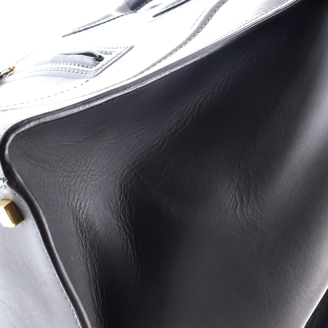 Phantom Bag Smooth Leather Medium - Deep Luxury