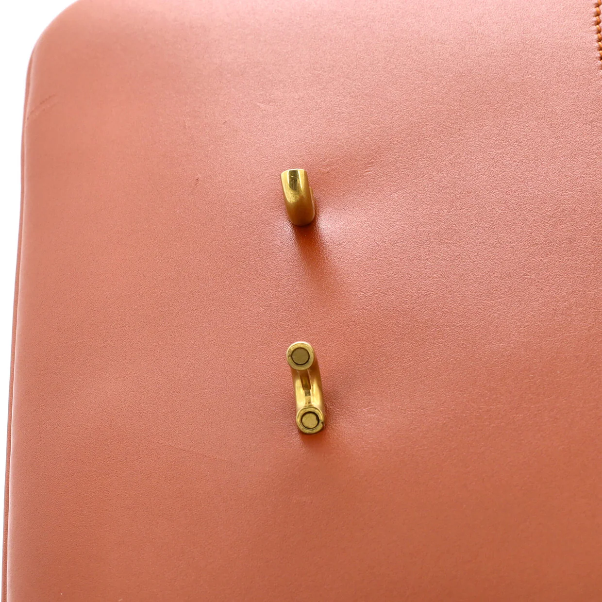 Le Maillon Shoulder Bag Leather Medium - Deep Luxury