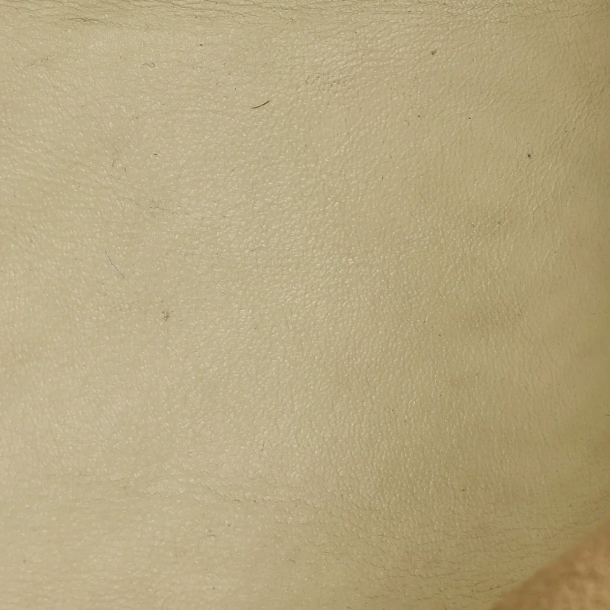 Kiss Purse Bag Leather Small - Deep Luxury