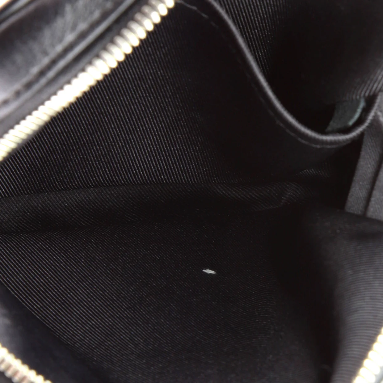 Danube Handbag Epi Leather Slim - Deep Luxury