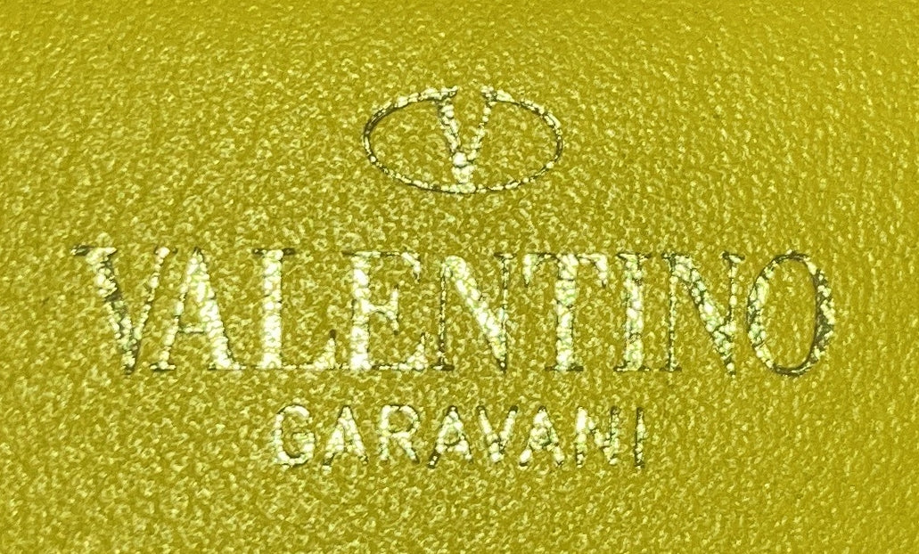 VLogo Loco Flap Shoulder Bag Leather Medium - Deep Luxury