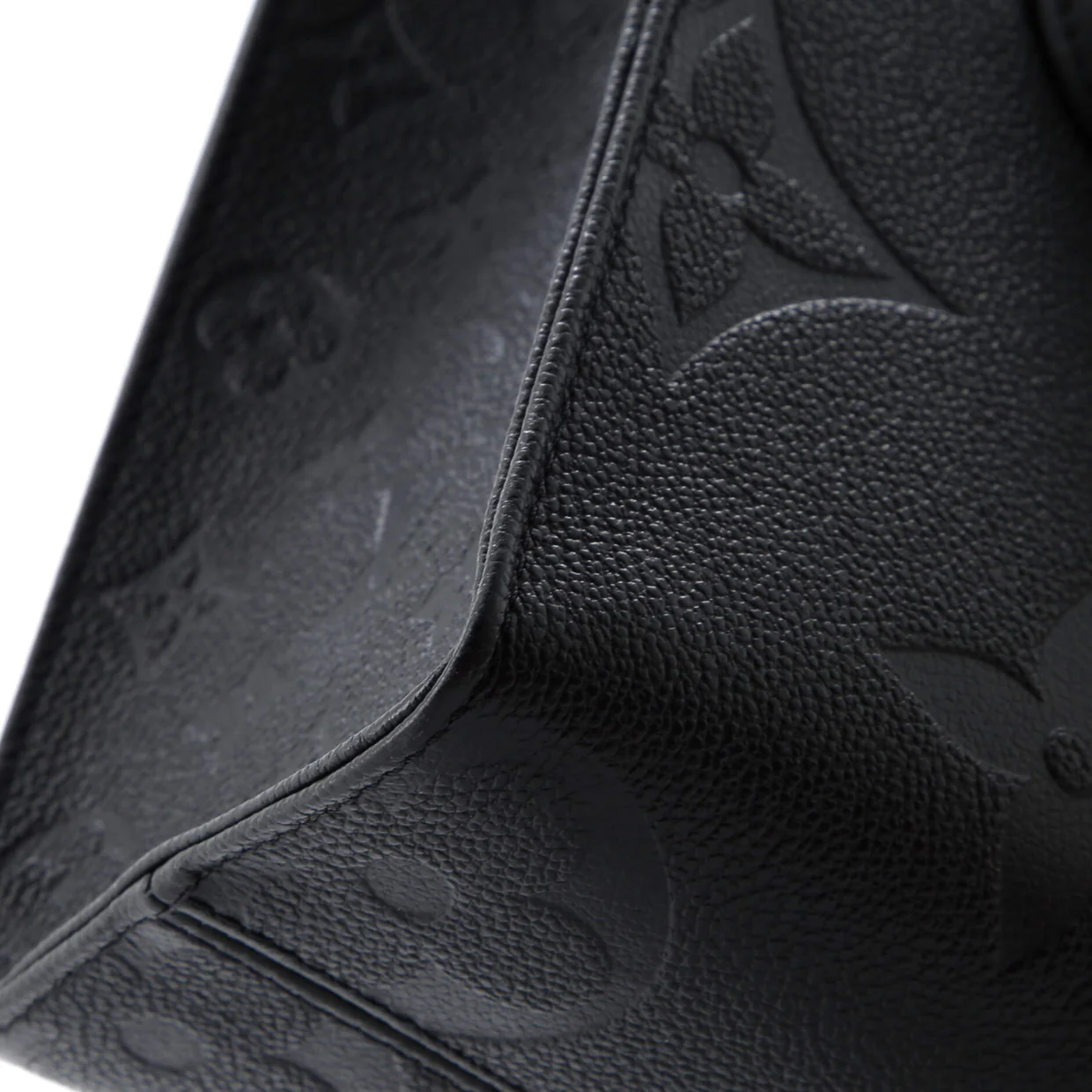 OnTheGo Tote Monogram Empreinte Giant PM - Deep Luxury