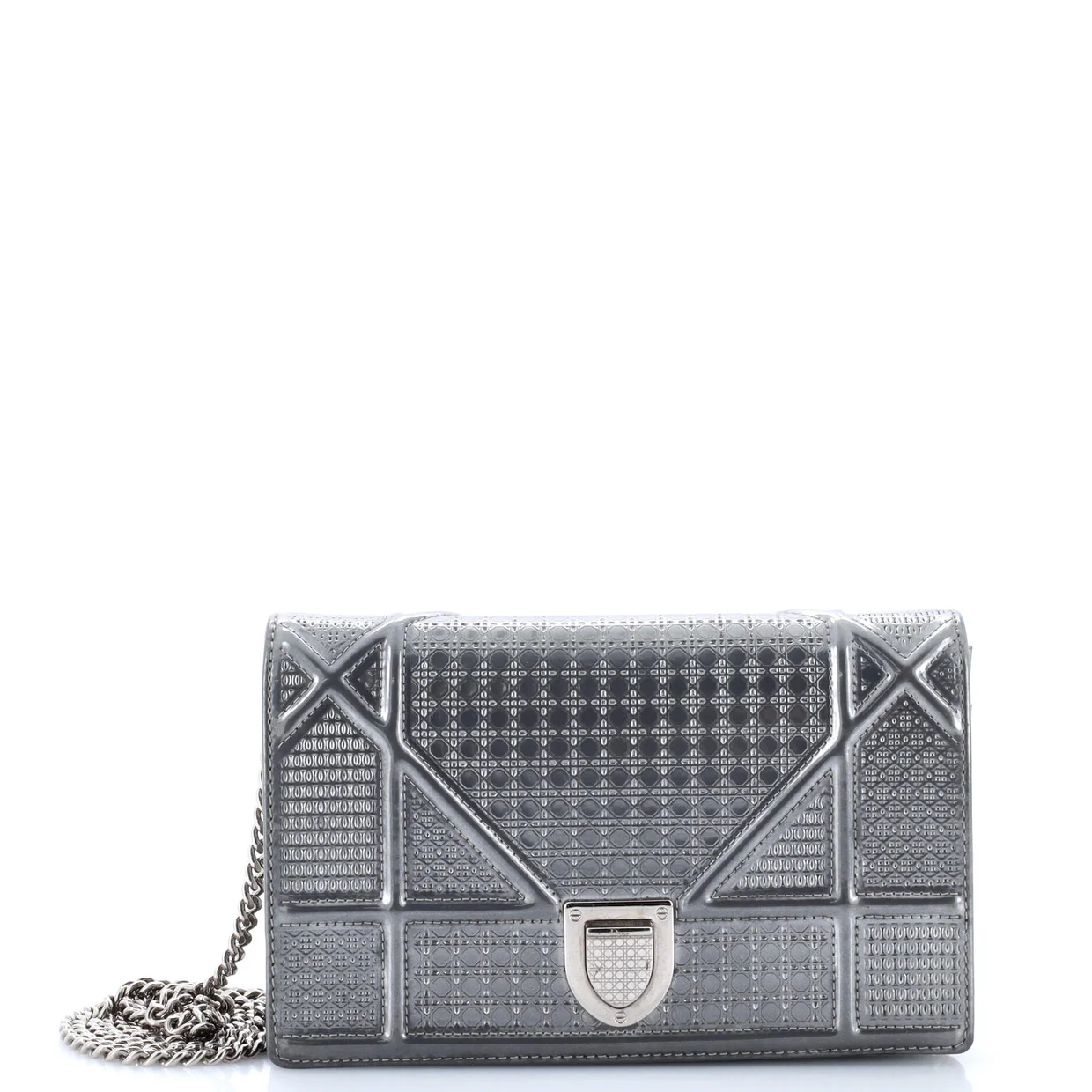 Diorama Wallet on Chain Cannage Embossed Calfskin - Deep Luxury