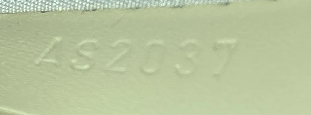 Suhali Lockit Handbag Leather MM - Deep Luxury