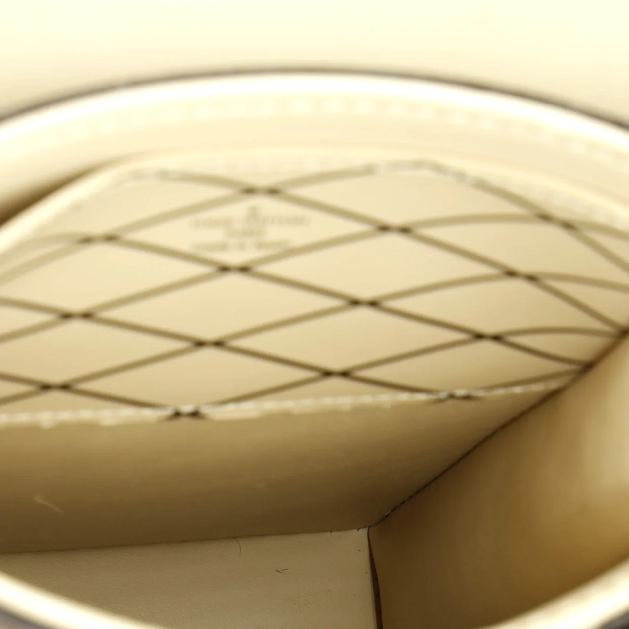 Vertical Trunk Pochette Reverse Monogram Canvas - Deep Luxury