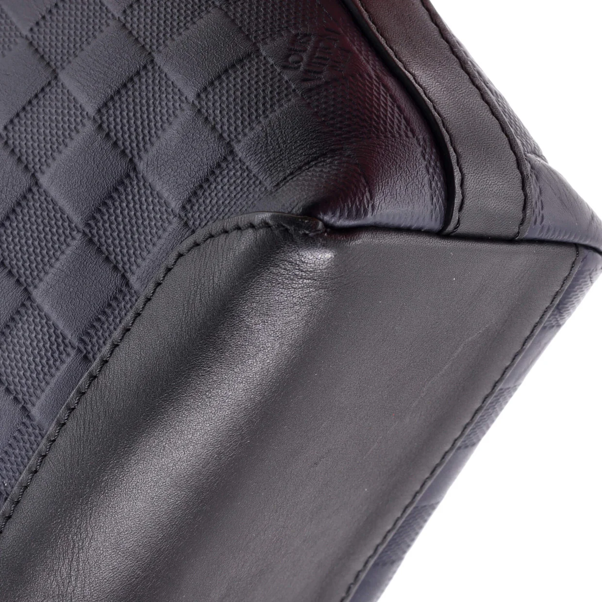 Discovery Messenger Bag Damier Infini Leather PM - Deep Luxury