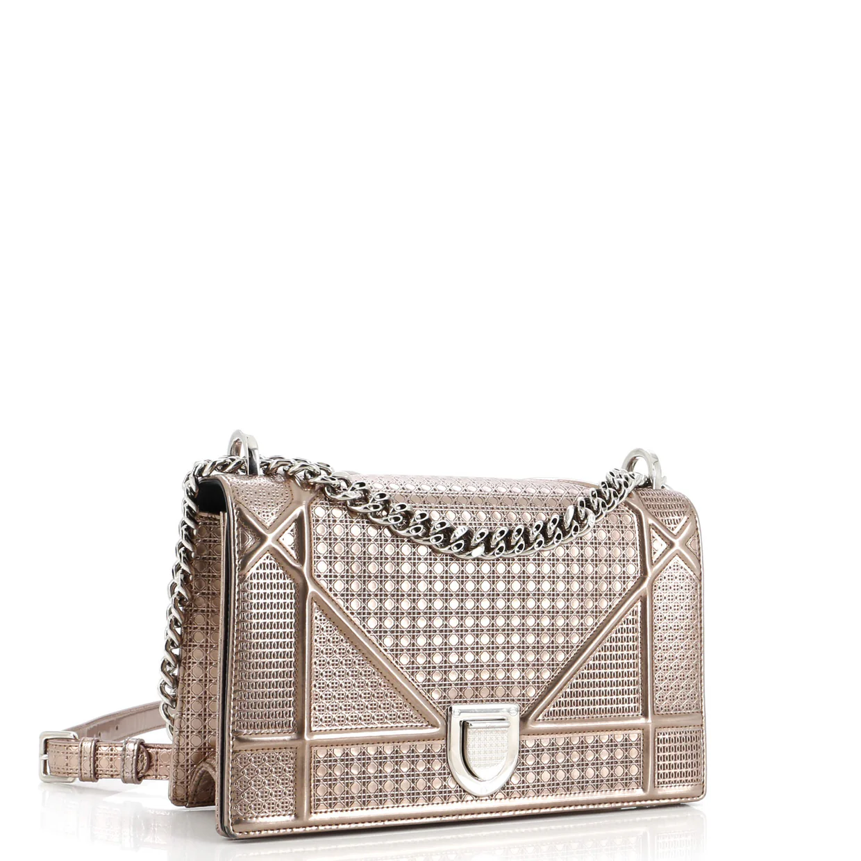 Diorama Flap Bag Cannage Embossed Calfskin Medium - Deep Luxury