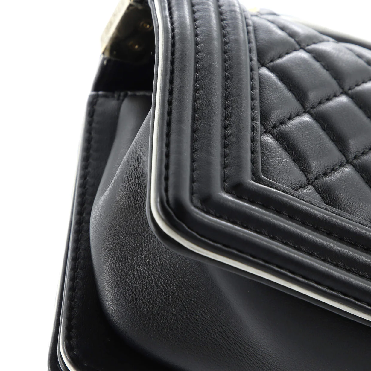 Flat Handle Boy Flap Bag Quilted Lambskin Small - Deep Luxury