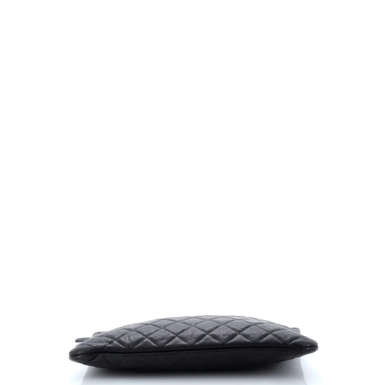 Chain Infinity O Case Clutch Quilted Goatskin Medium - Deep Luxury