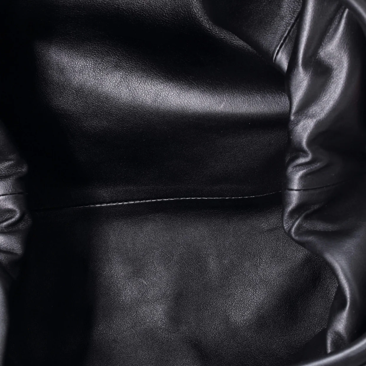 The Pouch Leather - Deep Luxury