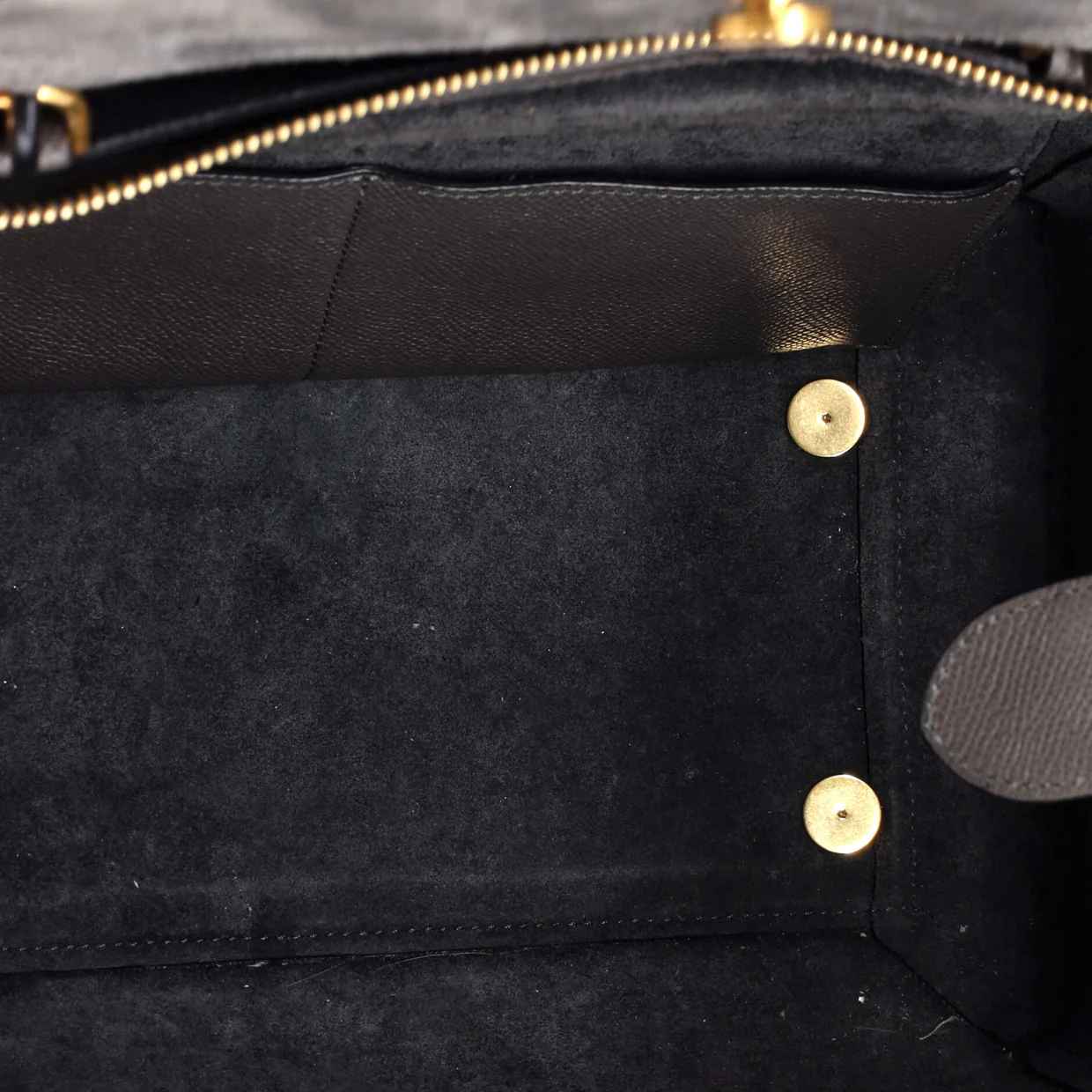 Belt Bag Textured Leather Mini - Deep Luxury