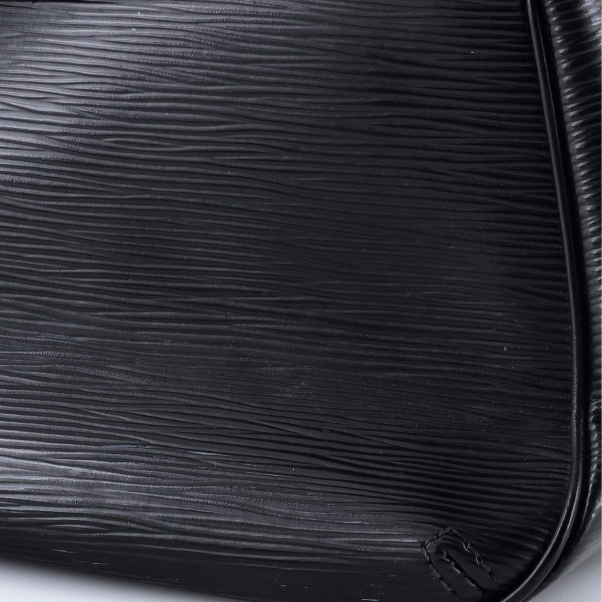 Turenne Handbag Epi Leather PM - Deep Luxury