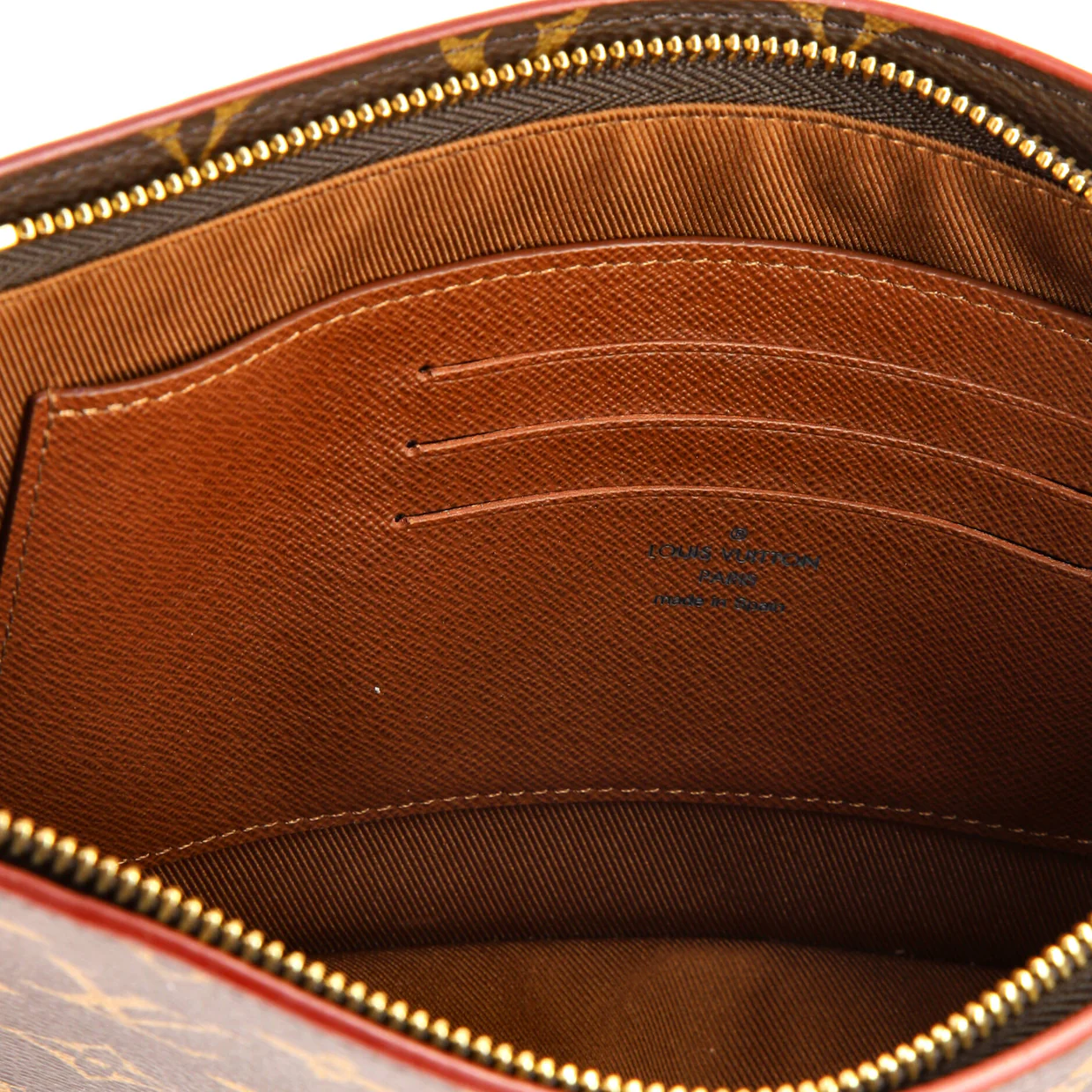 Legacy Chain Clutch Monogram Canvas - Deep Luxury