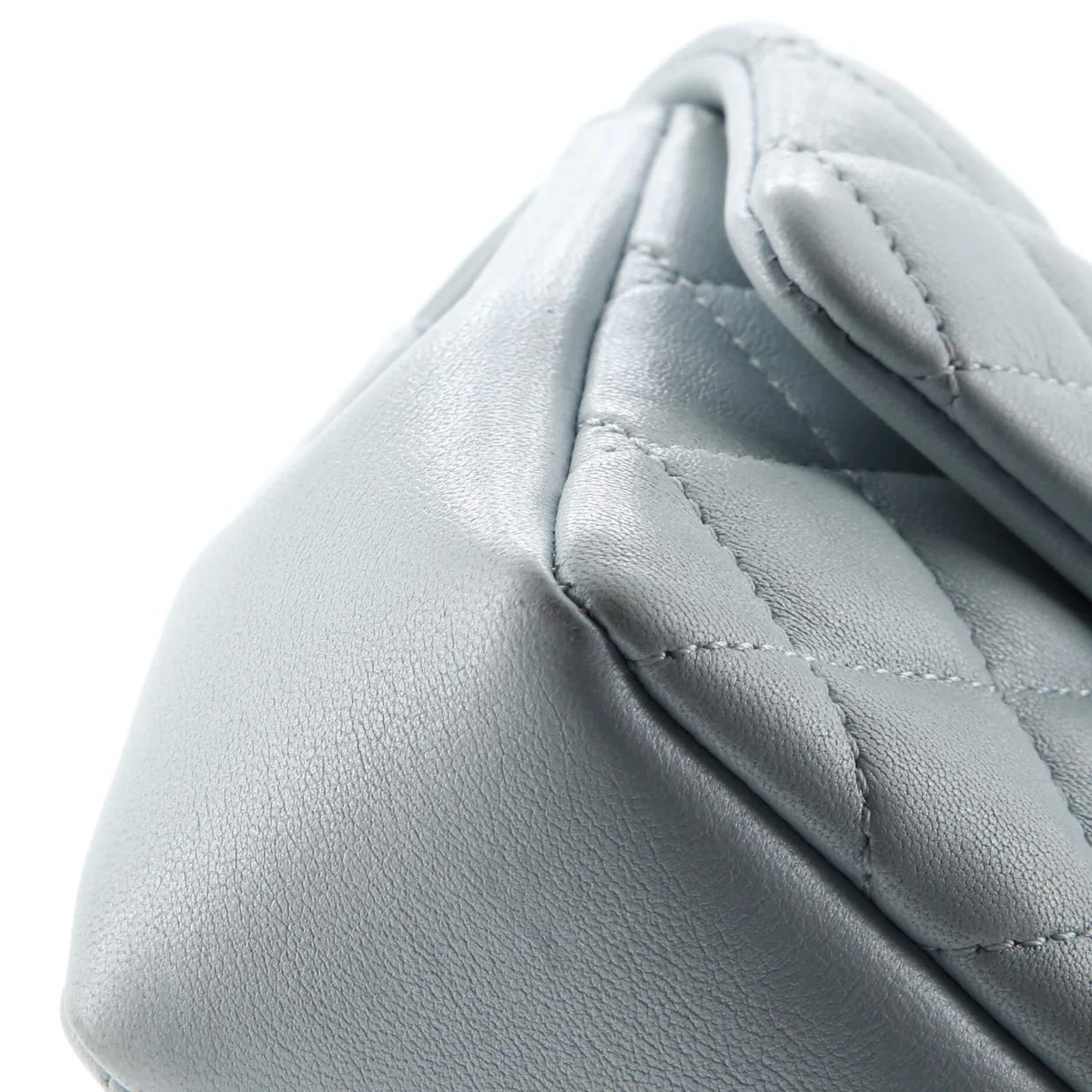 Pearl Twist Square Flap Bag Quilted Shiny Lambskin Mini - Deep Luxury