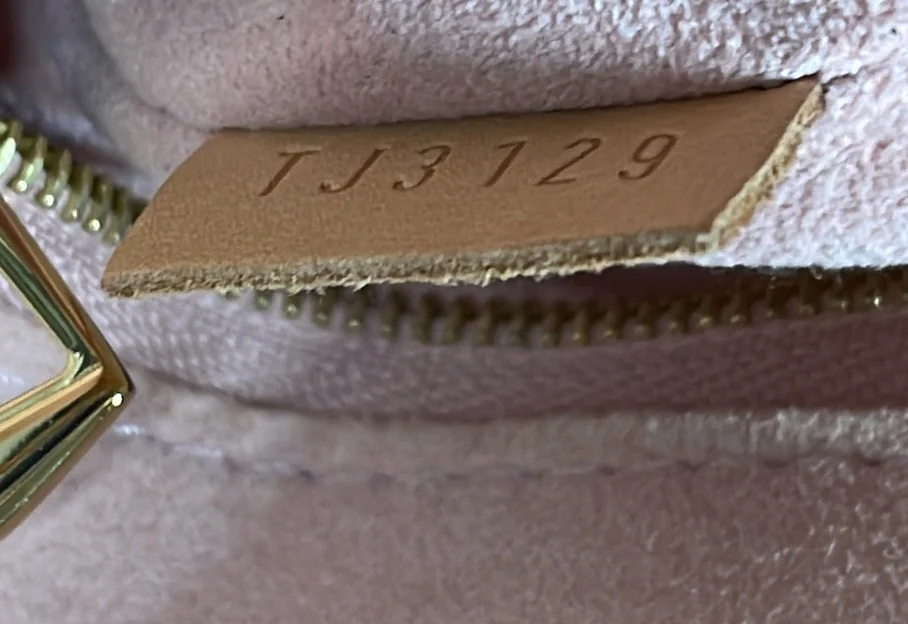 Propriano Handbag Damier - Deep Luxury