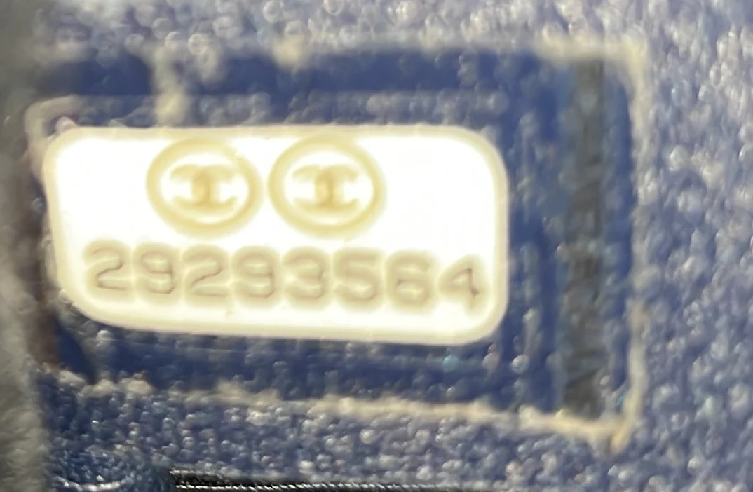 Ultra Pocket Shopping Tote Quilted Calfskin Large - Deep Luxury