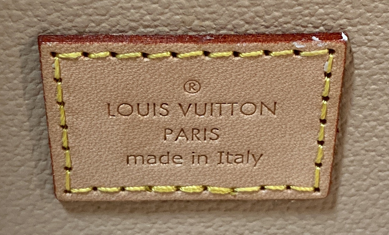 Nice Vanity Case Monogram Canvas Mini - Deep Luxury
