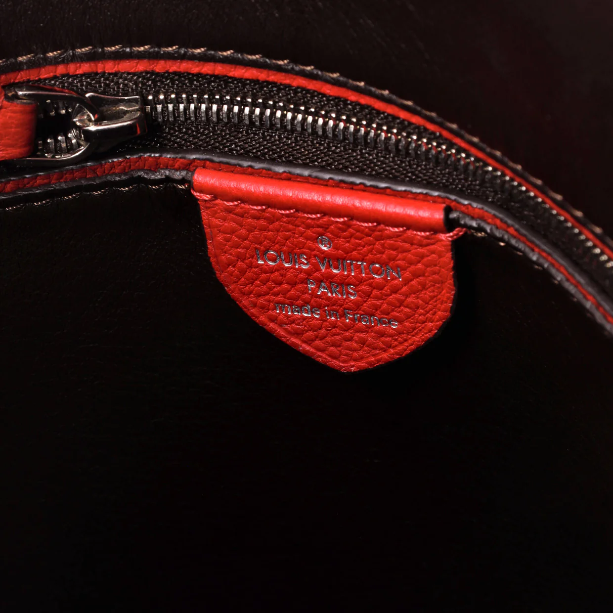 Tournon Handbag Leather - Deep Luxury
