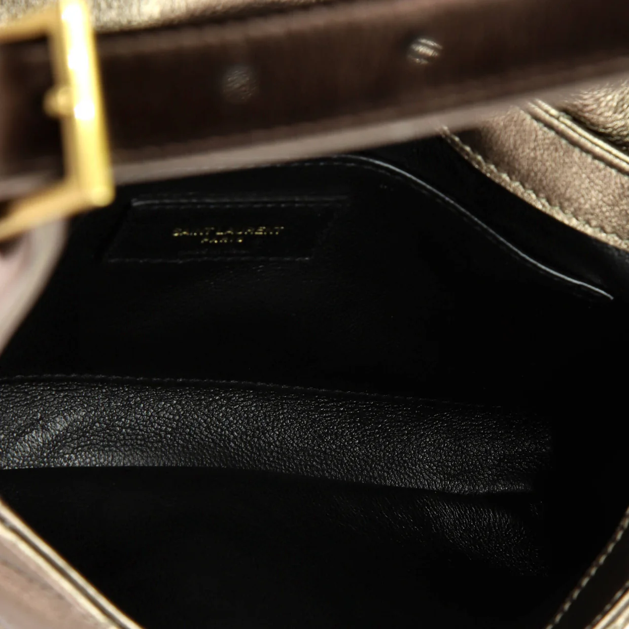 Le 57 Shoulder Bag Quilted Leather - Deep Luxury