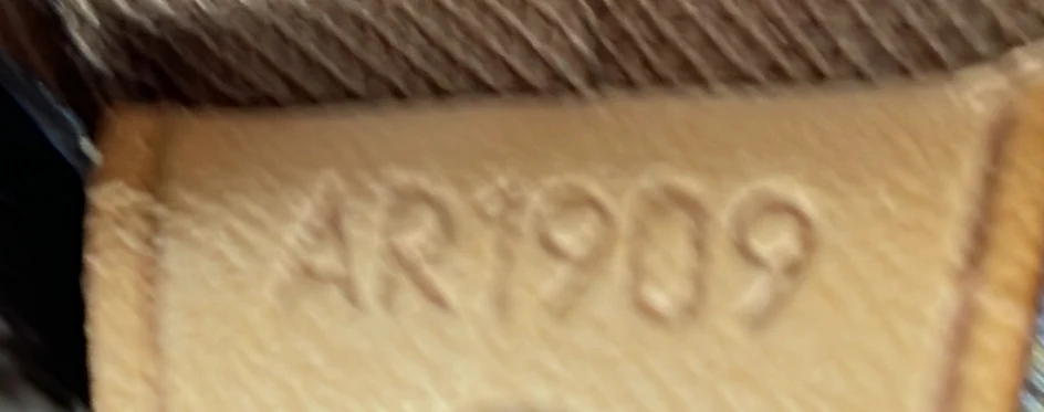 Cabas Mezzo Monogram Canvas - Deep Luxury