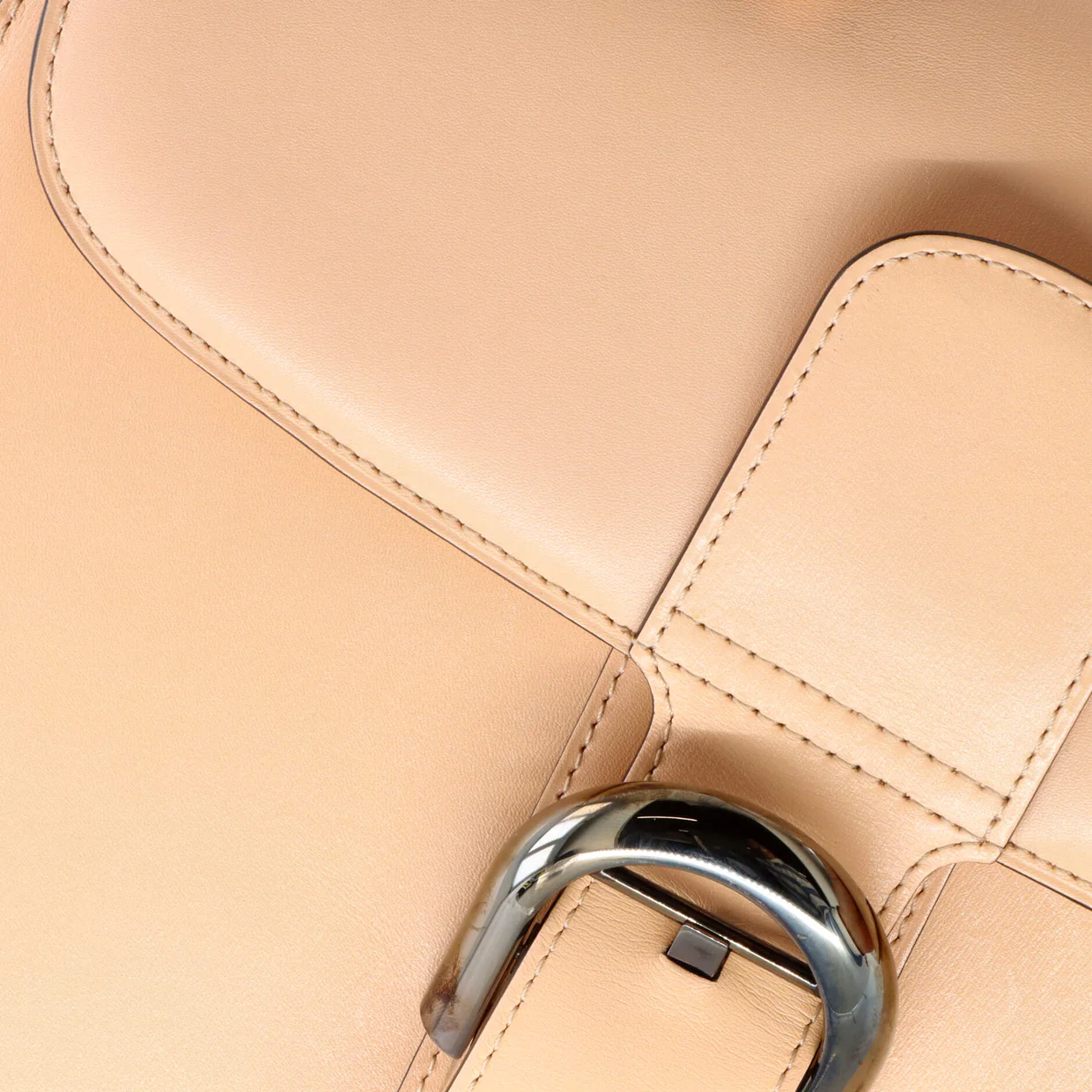 Brillant Top Handle Bag Leather MM - Deep Luxury