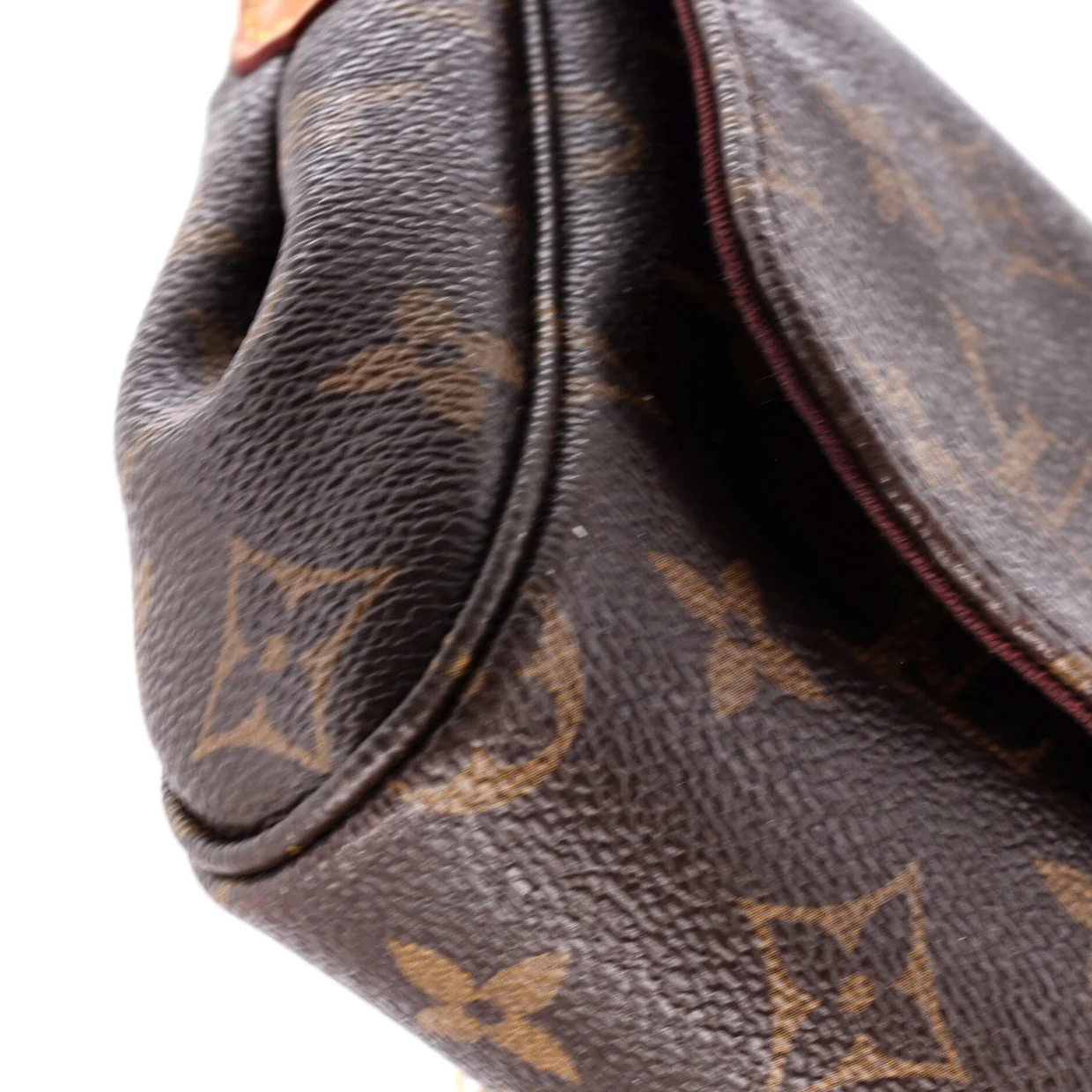 Favorite Handbag Monogram Canvas MM - Deep Luxury