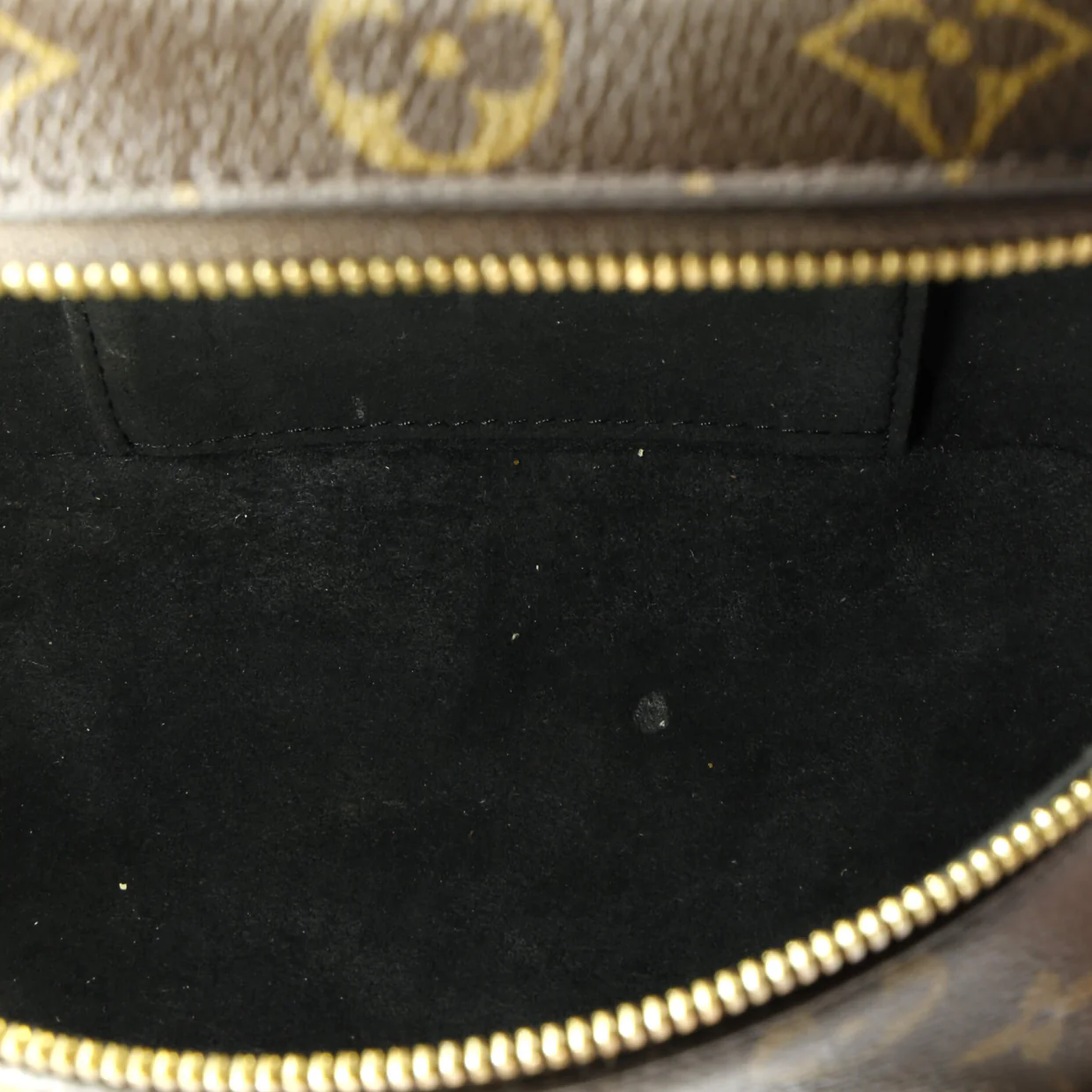 Vanity Handbag Reverse Monogram Canvas PM - Deep Luxury